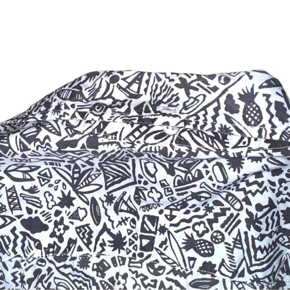 GAP Men’s White Tropical Print Button Down Live-In Casual Shirt Sz L - Picture 7 of 11